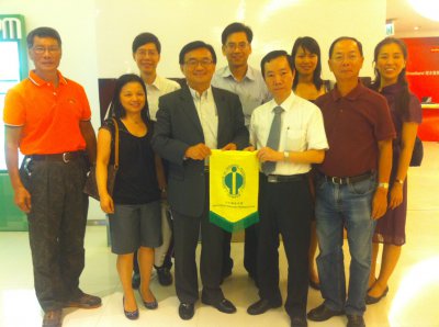 Dinner after AGM 2011_1.jpg